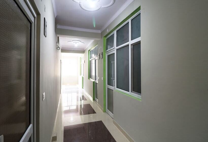 Отель Benog Breeze By Oyo Rooms