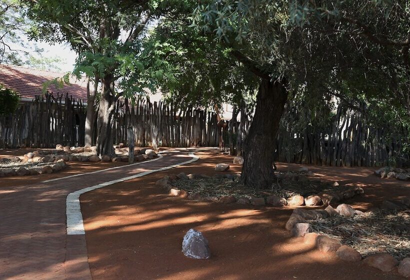 هتل Guest Farm Kiripotib