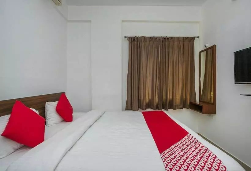 هتل Oyo 24850 Stay Zone