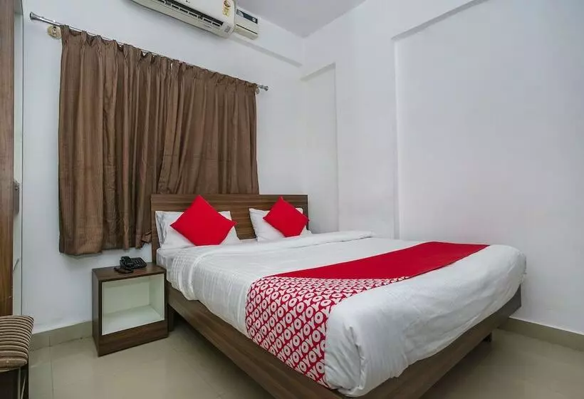 هتل Oyo 24850 Stay Zone