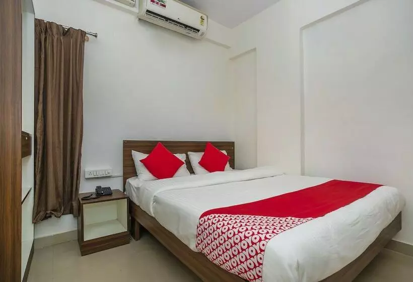هتل Oyo 24850 Stay Zone