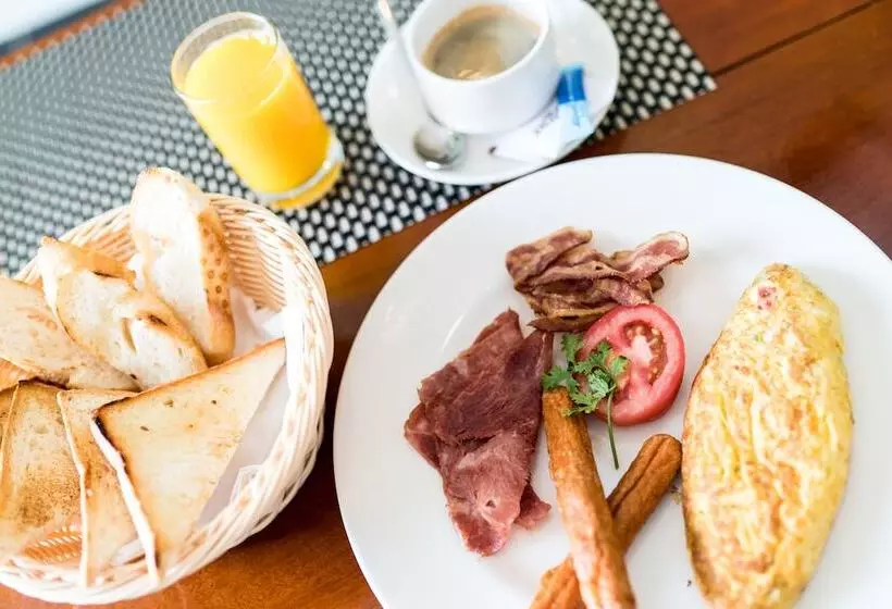 هتل Sangkahak Mith