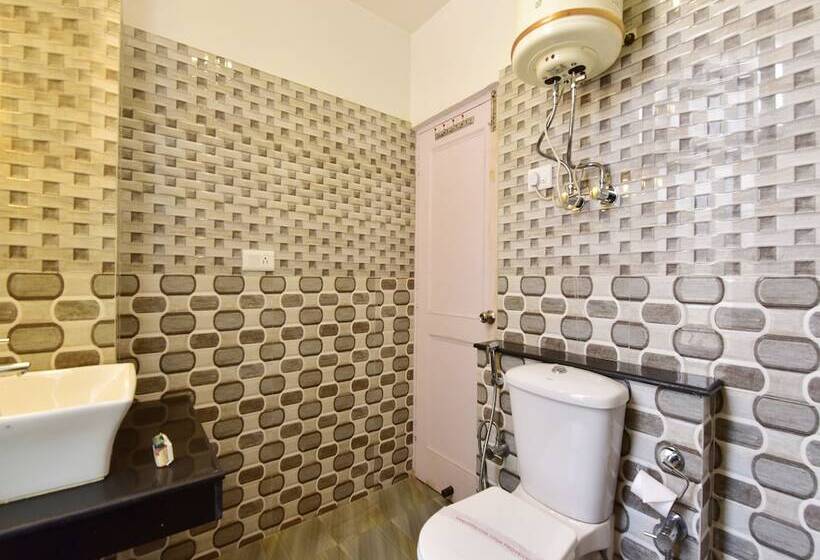 ホテル Soulful Sojourns By Oyo Rooms