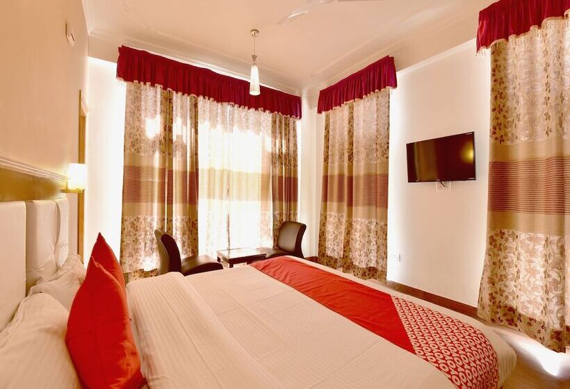 ホテル Soulful Sojourns By Oyo Rooms