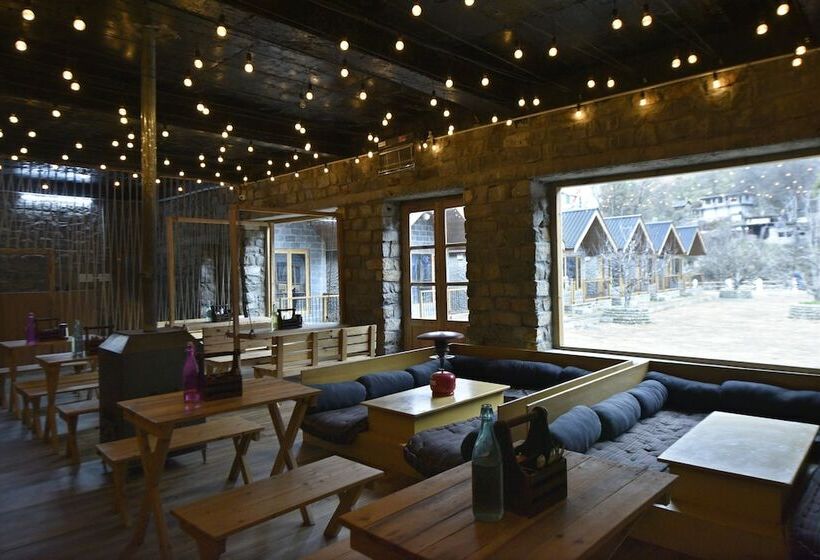 בית מלון כפרי Winterfell The Stay By Oyo Rooms