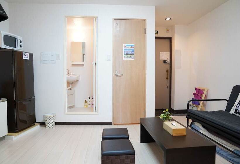 Metro Hanazonocho Apartment 2