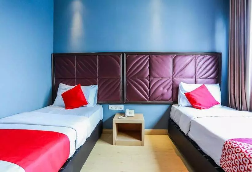 OYO 763 Tazara Hotel