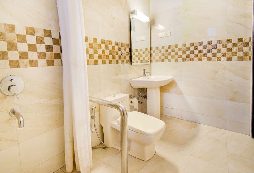 Fabhotel Home From Home