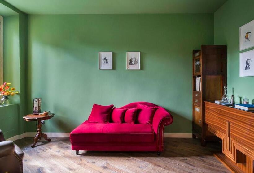 Frimi Boutique Rooms B&b