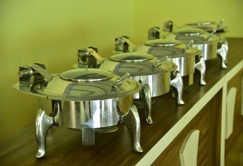 Garud Chatti River Resort