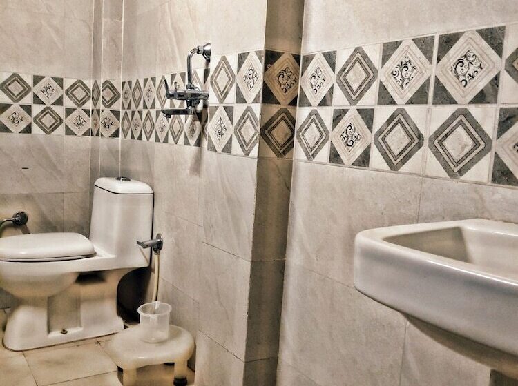 Garud Chatti River Resort