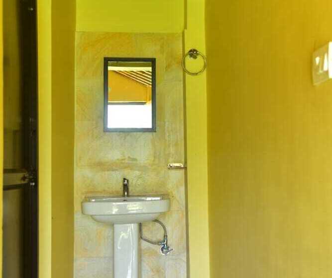 Garud Chatti River Resort