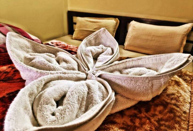 Garud Chatti River Resort