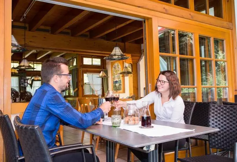 Hotel Berggasthof Linde