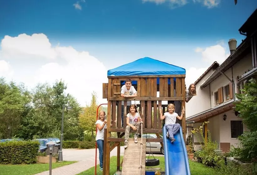 Hotel Berggasthof Linde