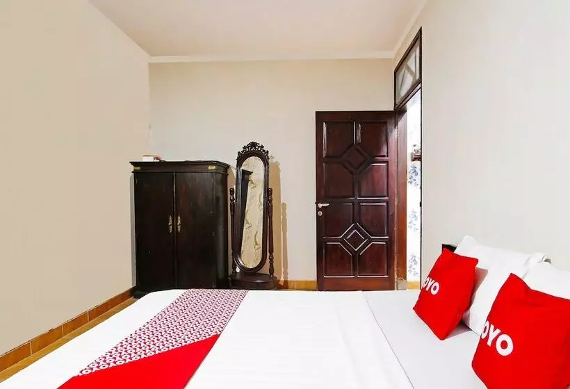 ホテル Trihakso Guest House Near Kaliurang Redpartner