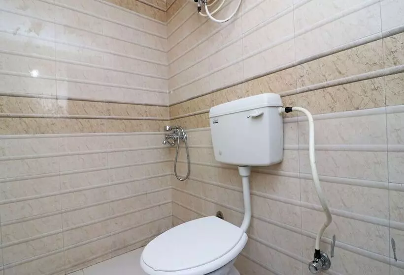 هتل Mehak Palace By Oyo Rooms