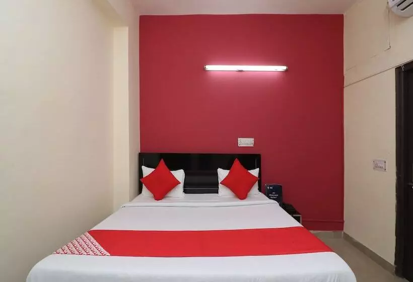 هتل Mehak Palace By Oyo Rooms