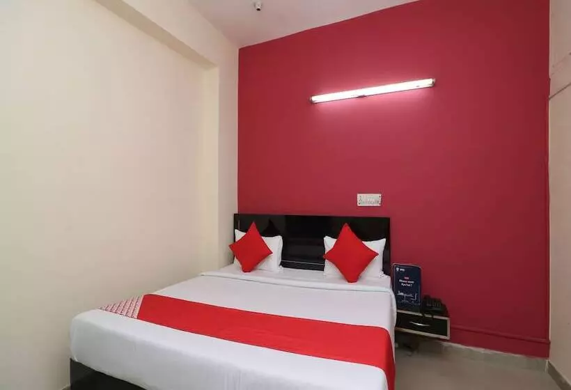 هتل Mehak Palace By Oyo Rooms