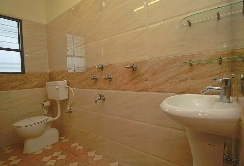 Hotelli Ruposhi Bangla Eco Resort By Oyo