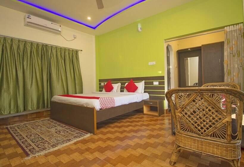 בית מלון כפרי Ruposhi Bangla Eco Resort By Oyo