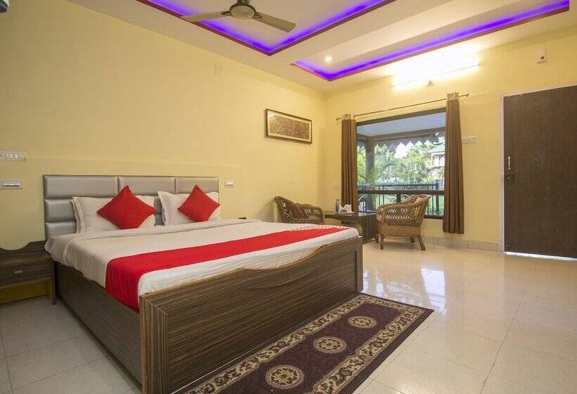 בית מלון כפרי Ruposhi Bangla Eco Resort By Oyo