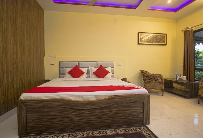 בית מלון כפרי Ruposhi Bangla Eco Resort By Oyo