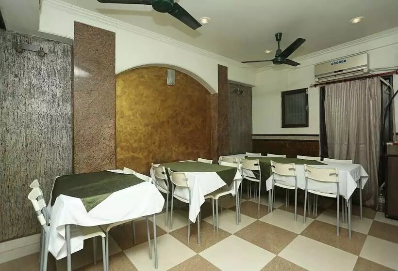 ホテル Sai President By Oyo