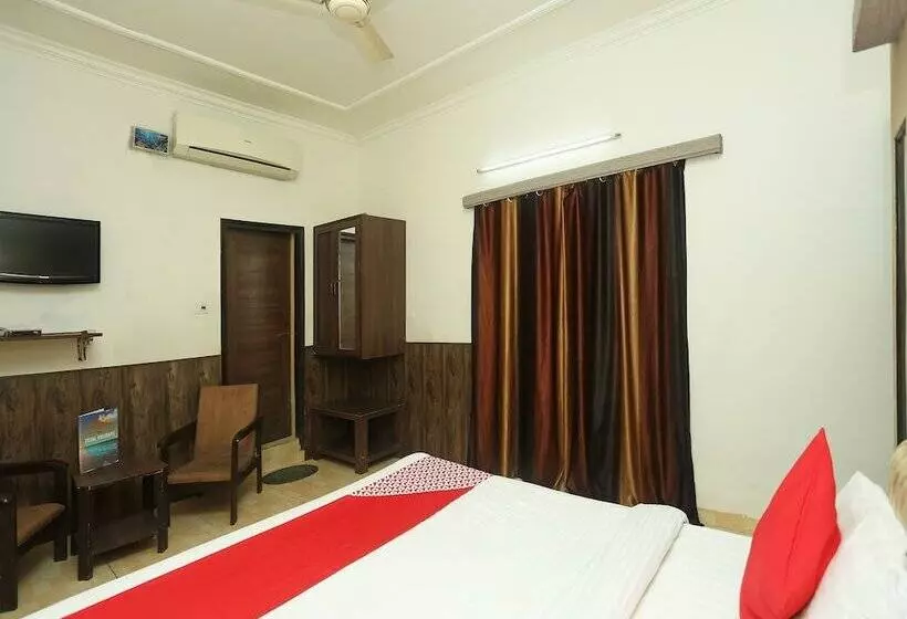 ホテル Sai President By Oyo