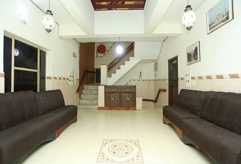 فندق Sai President By Oyo