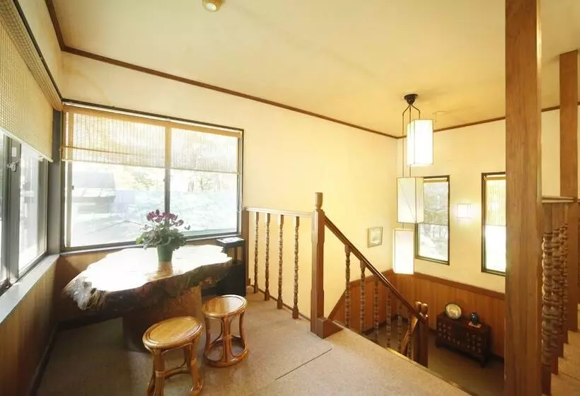 ریوکان Ele Hotel Onsen Ryokufutei