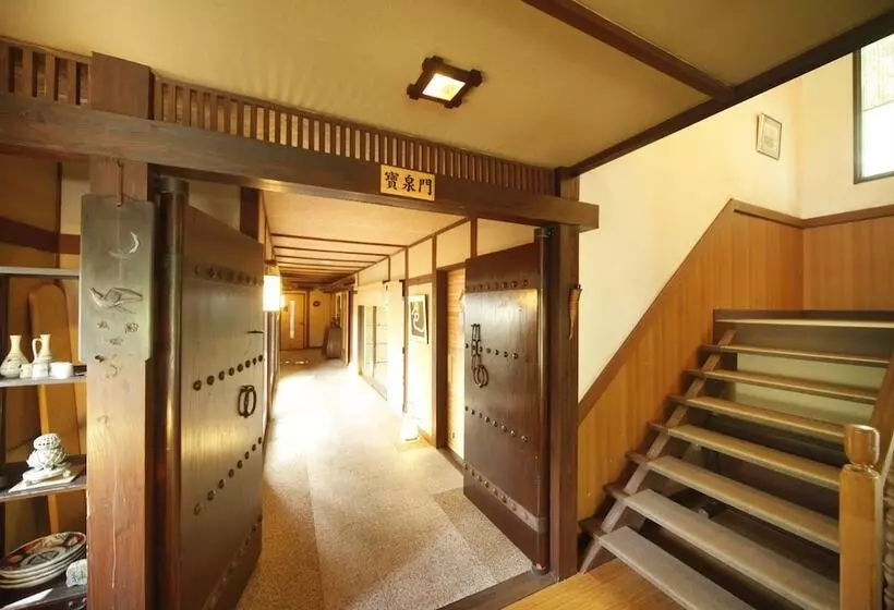 ریوکان Ele Hotel Onsen Ryokufutei