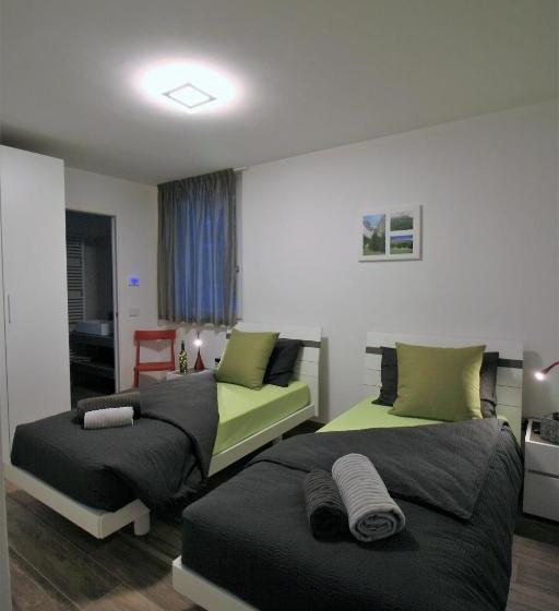 La Costa Bed & Breakfast