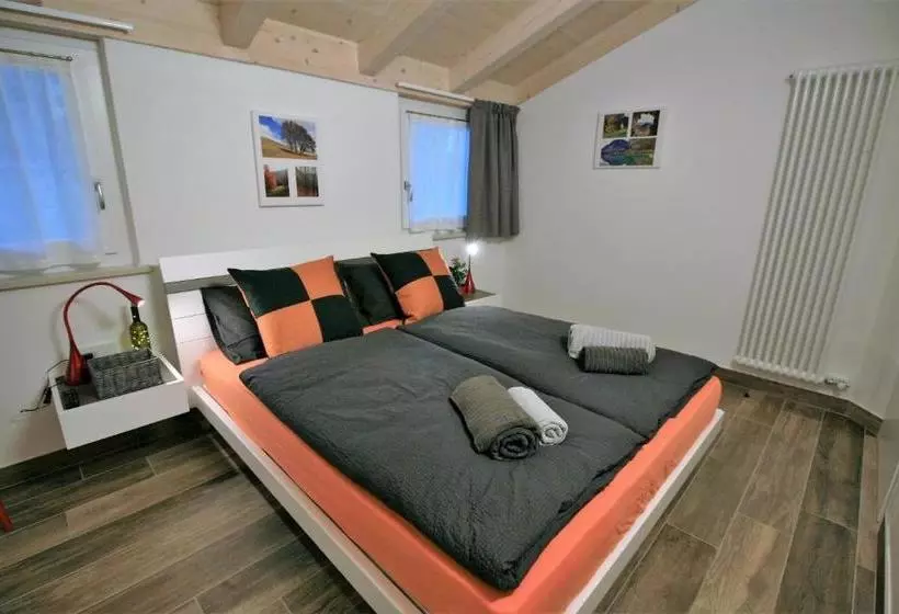 La Costa Bed & Breakfast