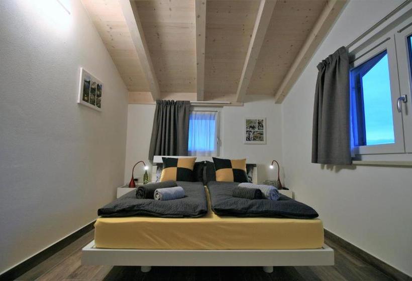 La Costa Bed & Breakfast