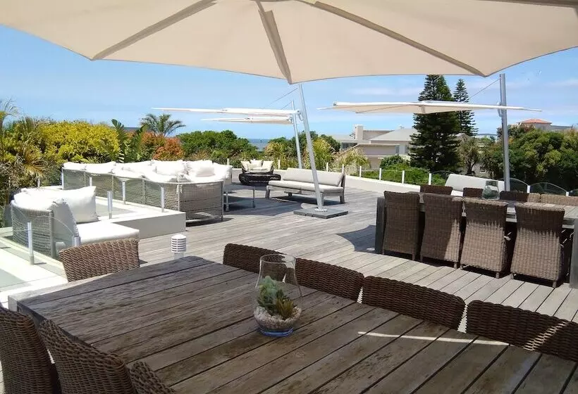 پانسیون 115 On Beachy Head Drive Guest House