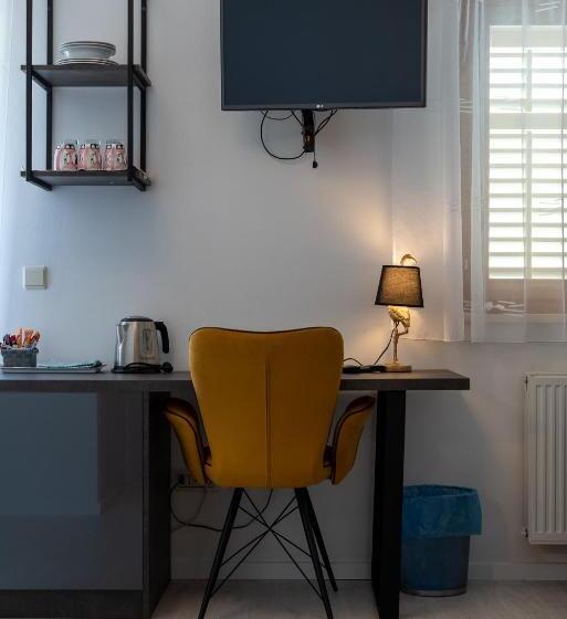 بنسيون House Bakica