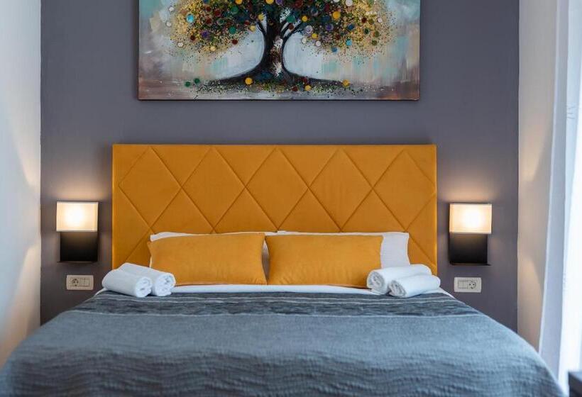 بنسيون House Bakica