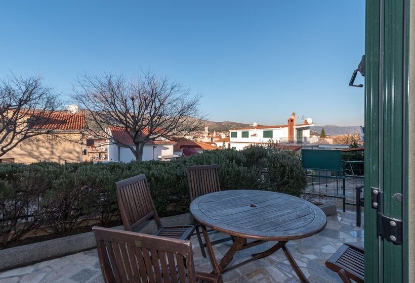 بنسيون House Bakica