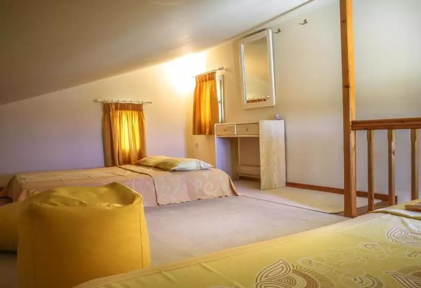 Villa View Studios