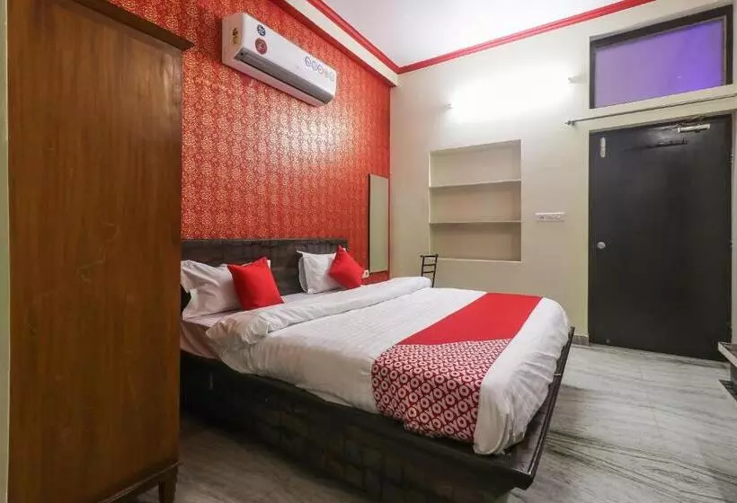 ホテル Collection O 26857  P.s. Royal Heritage