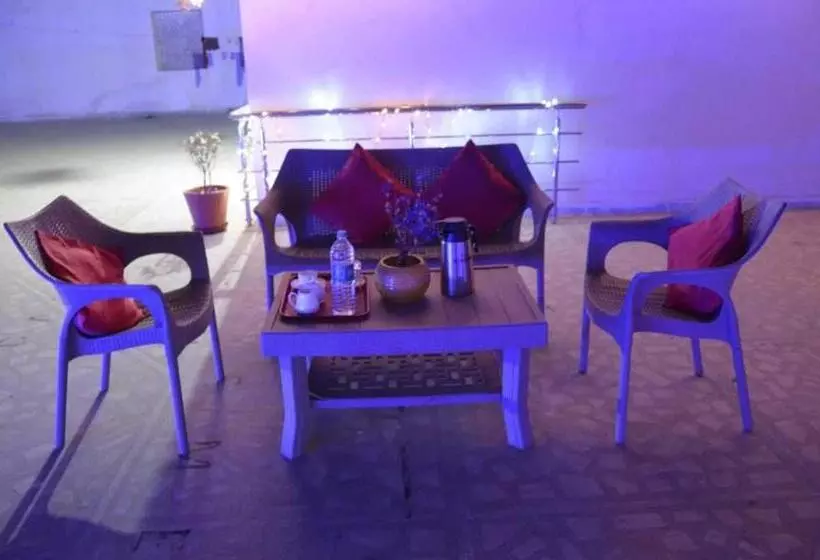 ホテル Collection O 26857  P.s. Royal Heritage