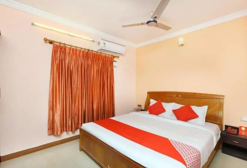 ホテル Dreams Manor By Oyo Rooms