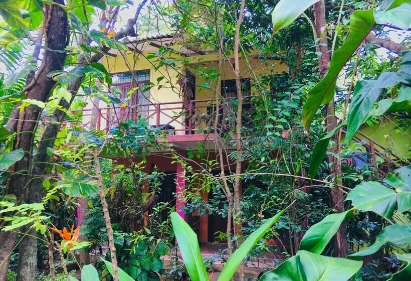 Hotelli Gangadiya Rest