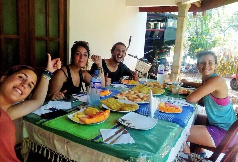 Hotel Gangadiya Rest