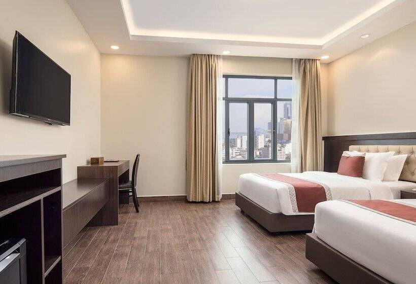 בית מלון כפרי Hm Grand Central