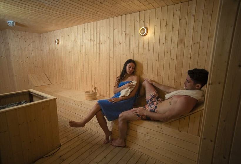 בית מלון כפרי Hm Grand Central