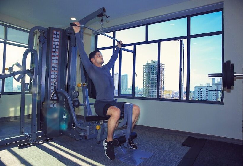 בית מלון כפרי Hm Grand Central