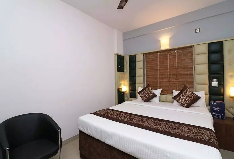 Hotelli Srj Inn By Oyo Rooms