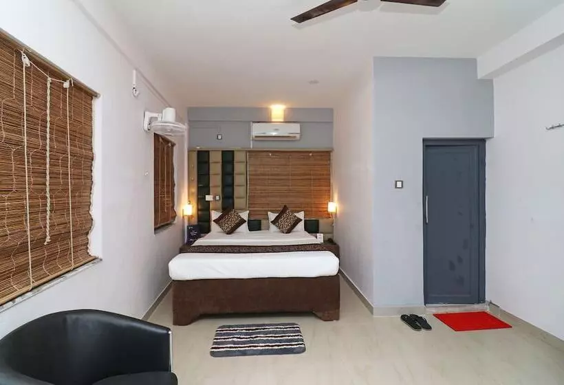 Hotelli Srj Inn By Oyo Rooms